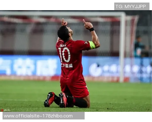 上海上港与鲁能精彩对决全场录像回放及精彩瞬间集锦