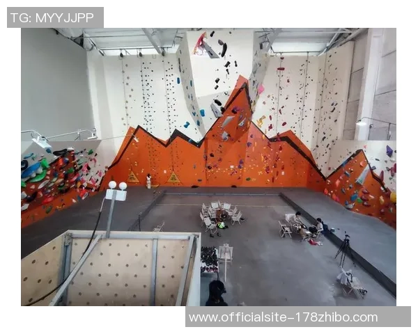 广州攀岩队在极限运动嘉年华中的默契配合与精彩表现点评